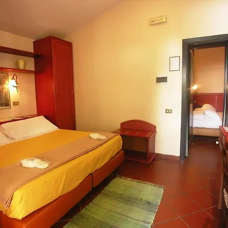 Toledo Hotel 3*