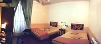 Toledo 3* Nápoles