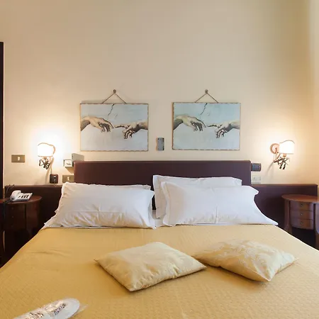 Toledo Hotel Naples