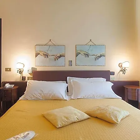 Toledo Hotel Nápoles