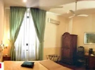 托莱多酒店 3* 那不勒斯